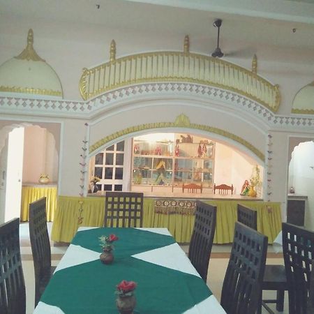 Hotel Jamuna Resort Jhunjhunu ภายนอก รูปภาพ